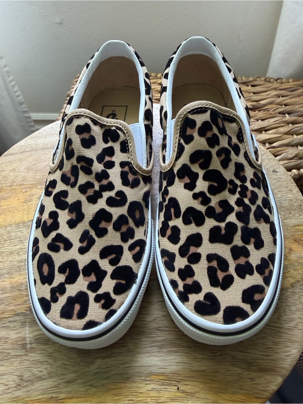 Vans Classic Slip-On Leopard Print True White Women’s 6.5 Men’s 5 New
